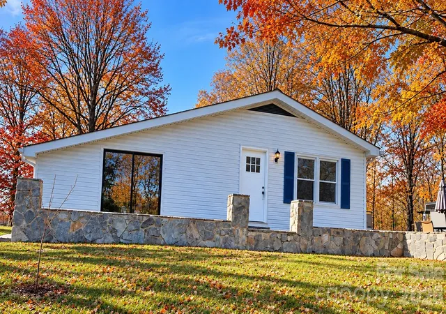 Single family home for sale at 131 Windswept Dr, Marion, NC 28752 | MLS# 4438583