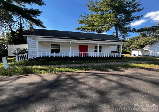 Single family home for sale at 710 Legrand St, Shelby, NC 28150 | MLS# 4438584
