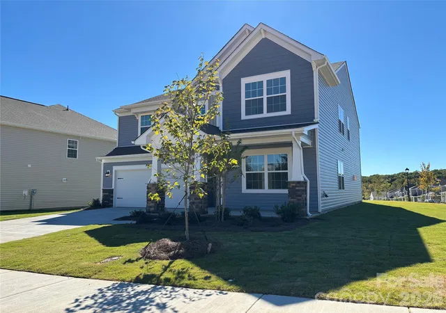 Photo 1 of Single family home for sale at 1717 Grassy Knoll Trl, Maiden, NC 28650 | MLS# 4438592 | Listing updated on 2026-10-28