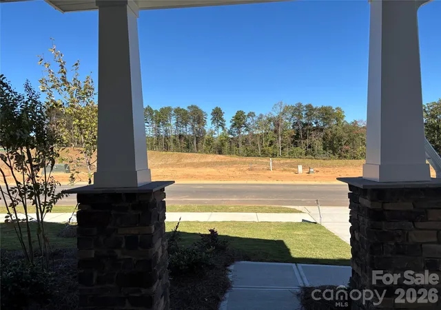 Photo 3 of Single family home for sale at 1717 Grassy Knoll Trl, Maiden, NC 28650 | MLS# 4438592 | Listing updated on 2026-10-28