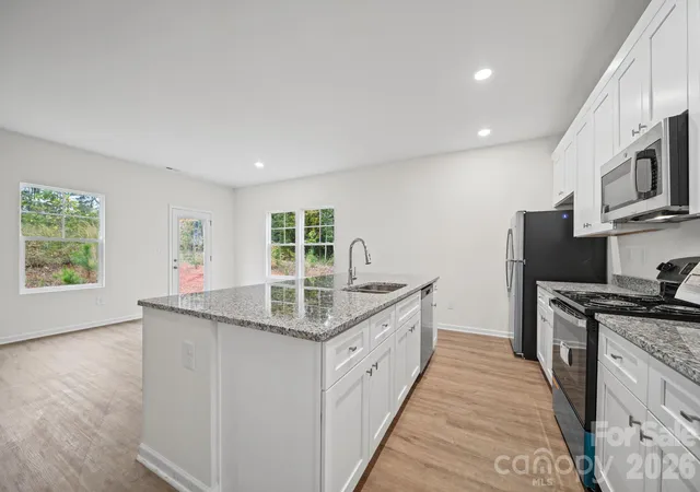 Photo 2 of House for sale at 3266-3270 Loop Rd, Lincolnton, NC 28092 | MLS# 4438599 | Listing updated on 2026-10-31