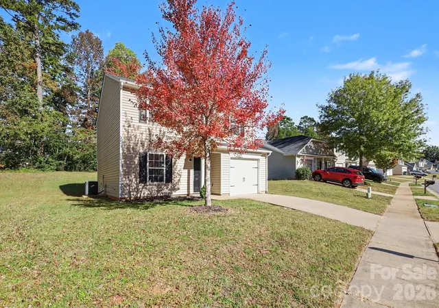 Photo 1 of Single family home for sale at 634 Stillgreen Ln, Charlotte, NC 28214 | MLS# 4438612 | Listing updated on 2026-10-31