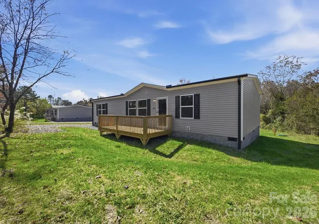 Single family home for sale at 245 Mccraws Hl Dr, Hendersonville, NC 28792 | MLS# 4438623