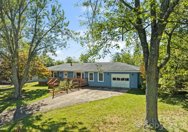 Single family home for sale at 31 Southwicke Dr, Arden, NC 28704 | MLS# 4438630
