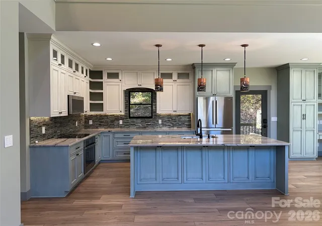 Photo 3 of Single family home for sale at 60 Plain View Way, Mars Hill, NC 28754 | MLS# 4438637 | Listing updated on 2026-10-29