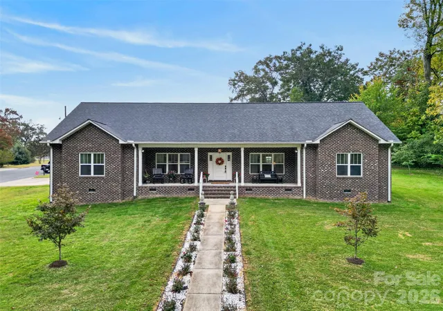 Single family home for sale at 320 Zion St, Landis, NC 28088 | MLS# 4438672
