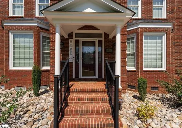 Photo 3 of Single family home for sale at 509 Wentworth Cir, Boiling Springs, SC 29316 | MLS# 4438692 | Listing updated on 2026-10-29