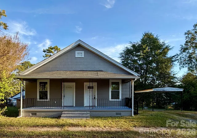 Photo 1 of Single family home for sale at 510 Leslie St, Chester, SC 29706 | MLS# 4438729 | Listing updated on 2026-10-28