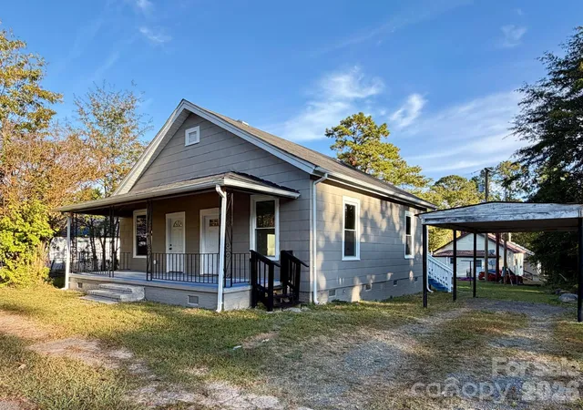 Photo 2 of Single family home for sale at 510 Leslie St, Chester, SC 29706 | MLS# 4438729 | Listing updated on 2026-10-28