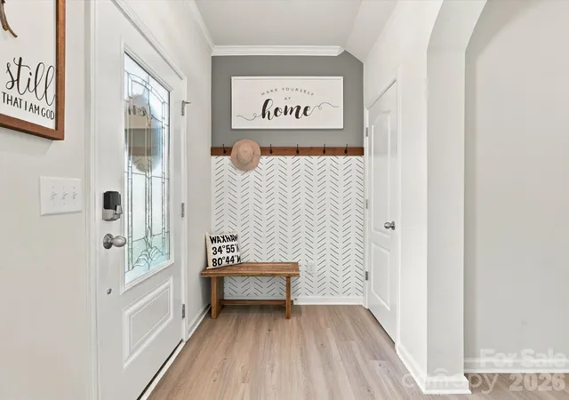 Photo 3 of Single family home for sale at 5012 Lily Pond Cir, Waxhaw, NC 28173 | MLS# 4438748 | Listing updated on 2026-10-31