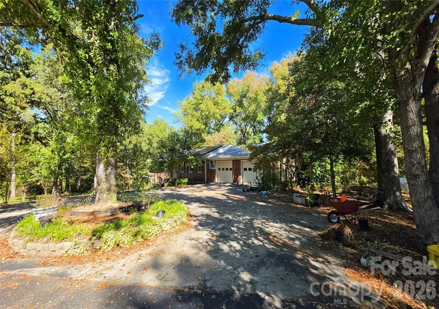 Photo 3 of Single family home for sale at 2378 Harmony Rd, Rock Hill, SC 29730 | MLS# 4438759 | Listing updated on 2026-10-30