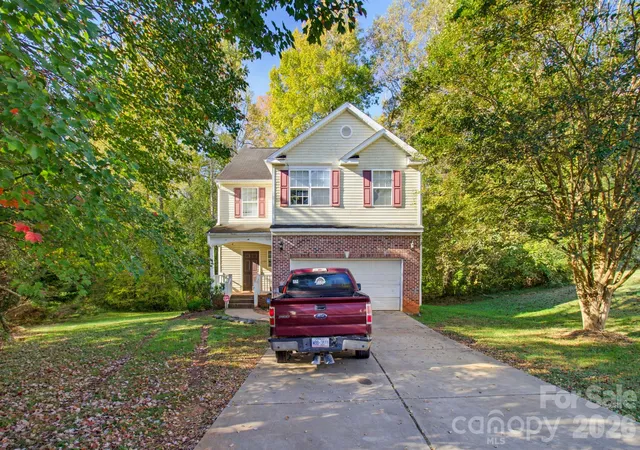 Single family home for sale at 1523 Beaufort Ct, Graham, NC 27253 | MLS# 4438808