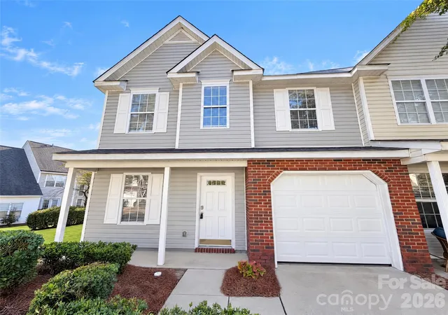Townhouse for sale at 11350 Stone Trl Rd, Charlotte, NC 28213 | MLS# 4438870