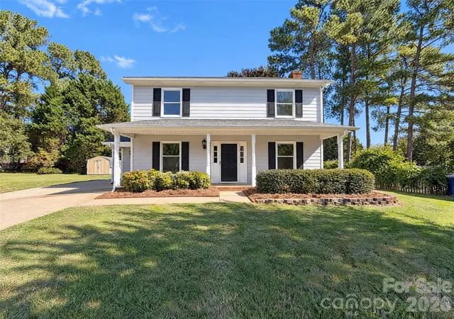Single family home for sale at 1608 Bishop Ct, Belmont, NC 28012 | MLS# 4438874