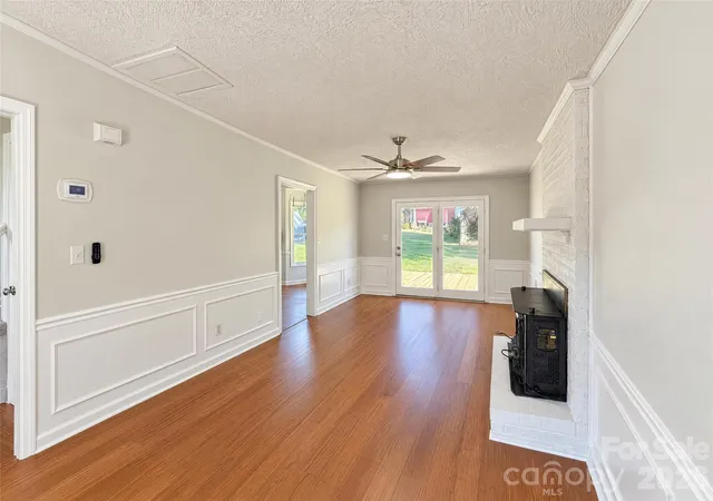 Photo 2 of Single family home for sale at 1608 Bishop Ct, Belmont, NC 28012 | MLS# 4438874 | Listing updated on 2026-10-29