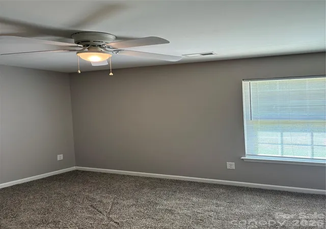 Photo 2 of Single family home for sale at 5057 Bahama Dr, Kannapolis, NC 28081 | MLS# 4438914 | Listing updated on 2026-10-30