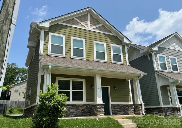 Photo 1 of Single family home for sale at 70 Shiloh Rd, Asheville, NC 28803 | MLS# 4438929 | Listing updated on 2026-10-29