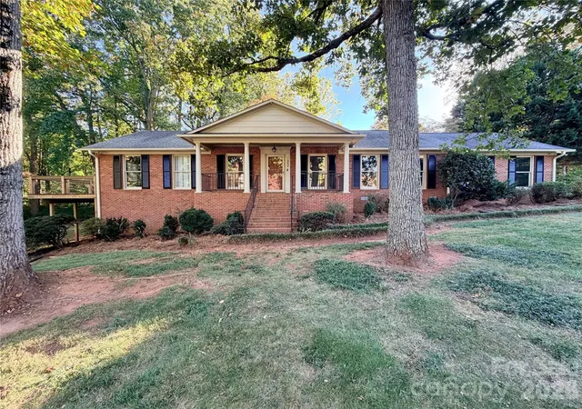 Single family home for sale at 7942 Lake Vista Dr, Denver, NC 28037 | MLS# 4438940