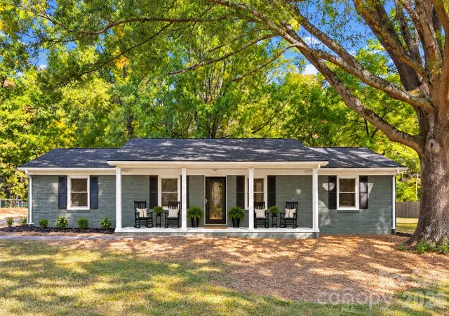Single family home for sale at 205 Robin Ln, York, SC 29745 | MLS# 4438989