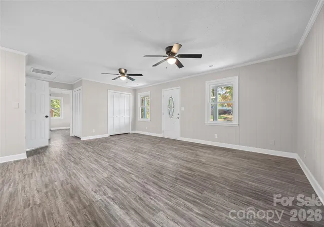 Photo 4 of Single family home for sale at 205 Robin Ln, York, SC 29745 | MLS# 4438989 | Listing updated on 2026-10-29