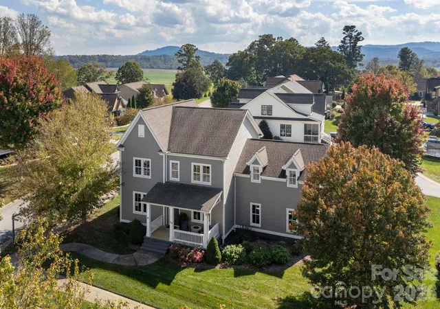 Photo 1 of Single family home for sale at 154 Birchbark Dr, Mills River, NC 28759 | MLS# 4438997 | Listing updated on 2026-10-30