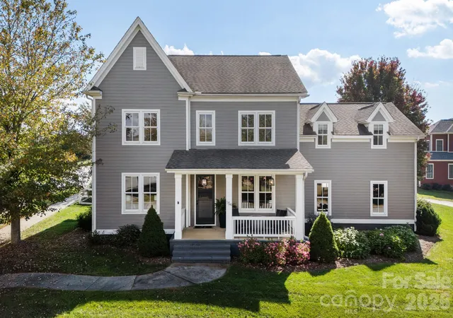 Photo 1 of Single family home for sale at 154 Birchbark Dr, Mills River, NC 28759 | MLS# 4438997 | Listing updated on 2026-10-30
