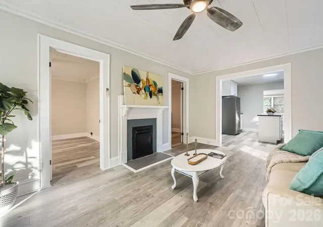 Photo 2 of Single family home for sale at 828 Richard Ave, Kannapolis, NC 28081 | MLS# 4439032 | Listing updated on 2026-10-30