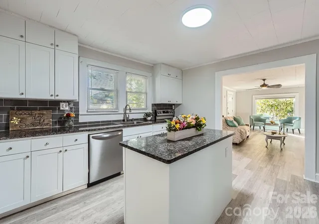 Photo 4 of Single family home for sale at 828 Richard Ave, Kannapolis, NC 28081 | MLS# 4439032 | Listing updated on 2026-10-30