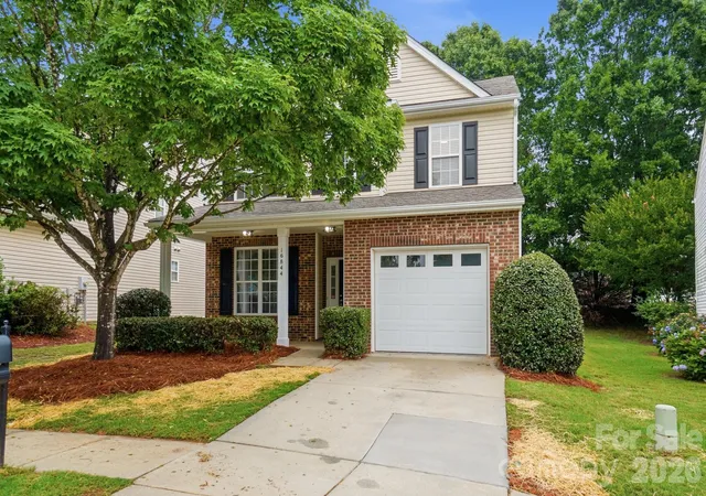 Photo 1 of Single family home for sale at 16844 Kettlewell Ln, Charlotte, NC 28277 | MLS# 4439034 | Listing updated on 2026-10-31