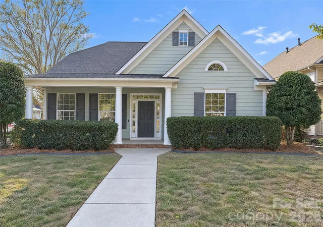 Single family home for sale at 2001 Gable Way Ln, Matthews, NC 28104 | MLS# 4439036