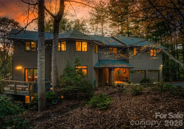 Photo 3 of Single family home for sale at 339 Beaverdam Rd, Asheville, NC 28804 | MLS# 4439059 | Listing updated on 2026-10-30