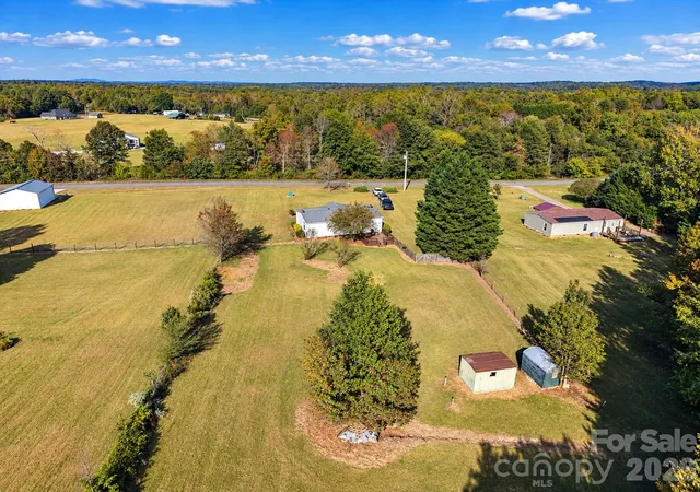 Photo 3 of Single family home for sale at 5863 Spring Branch Rd, Cherryville, NC 28021 | MLS# 4439104 | Listing updated on 2026-10-30