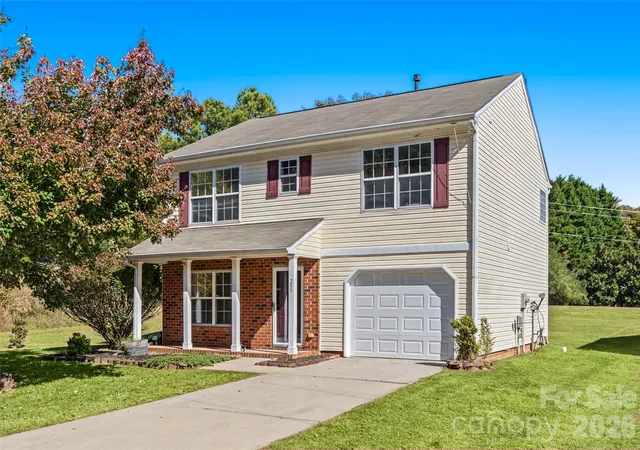 Photo 1 of Single family home for sale at 255 Evergreen Rd, Clover, SC 29710 | MLS# 4439114 | Listing updated on 2026-10-29