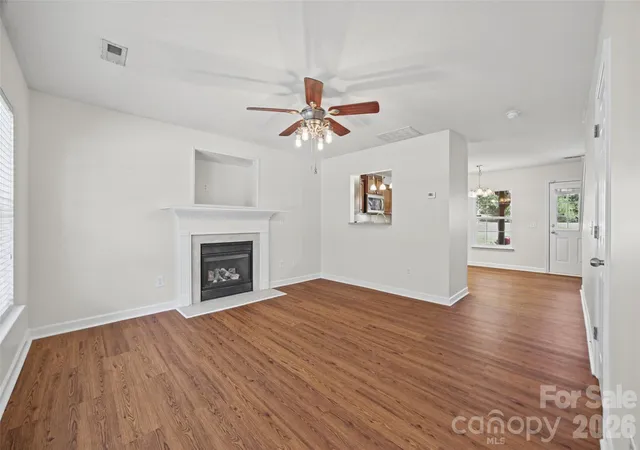 Photo 4 of Single family home for sale at 255 Evergreen Rd, Clover, SC 29710 | MLS# 4439114 | Listing updated on 2026-10-29