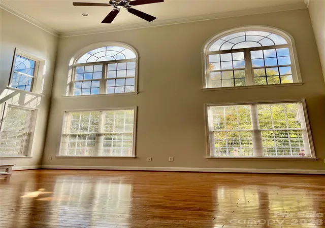 Photo 2 of Single family home for sale at 14746 Greenpoint Ln, Huntersville, NC 28078 | MLS# 4439144 | Listing updated on 2026-10-31