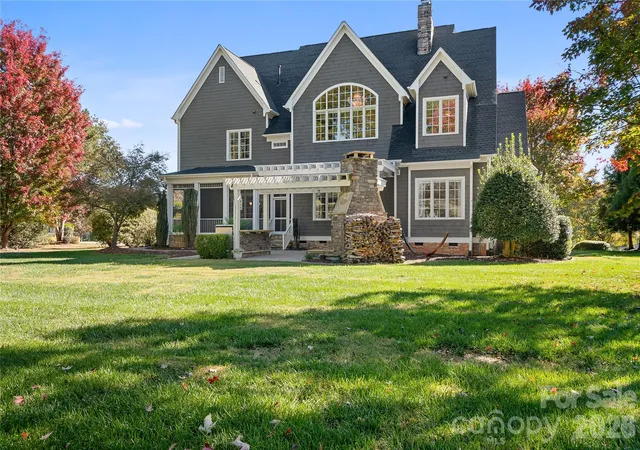 Photo 3 of Single family home for sale at 161 Cape Cod Way, Mooresville, NC 28117 | MLS# 4439159 | Listing updated on 2026-10-29