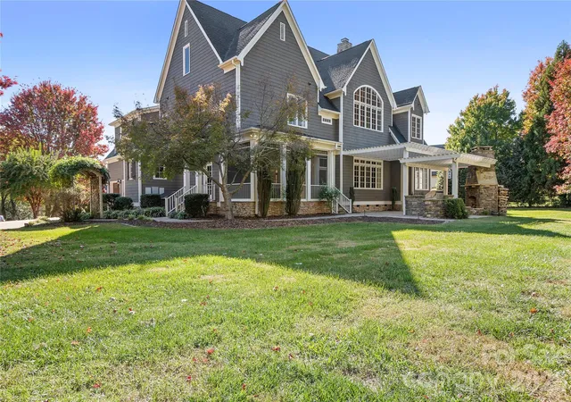 Photo 1 of Single family home for sale at 161 Cape Cod Way, Mooresville, NC 28117 | MLS# 4439159 | Listing updated on 2026-10-29