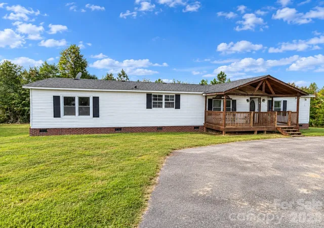 Photo 1 of Single family home for sale at 5025 Us 221s Hwy, Forest City, NC 28043 | MLS# 4439197 | Listing updated on 2026-10-30