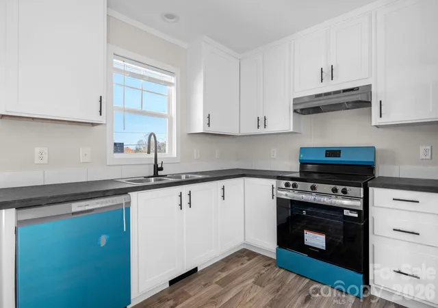 Photo 3 of Single family home for sale at 1778 Dearborn St, Morganton, NC 28655 | MLS# 4439238 | Listing updated on 2026-10-30