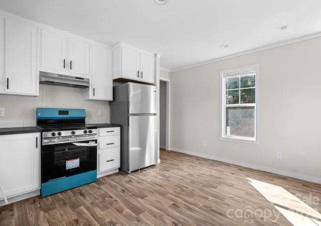 Photo 4 of Single family home for sale at 1778 Dearborn St, Morganton, NC 28655 | MLS# 4439238 | Listing updated on 2026-10-30