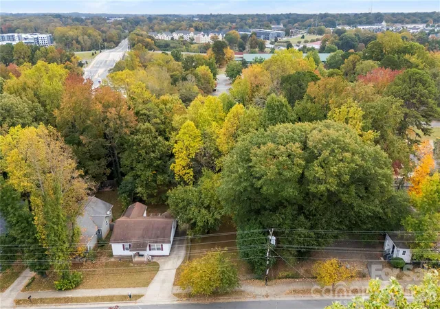 Photo 2 of Land for sale at 1914 Erie St, Charlotte, NC 28216 | MLS# 4439246 | Listing updated on 2026-10-30