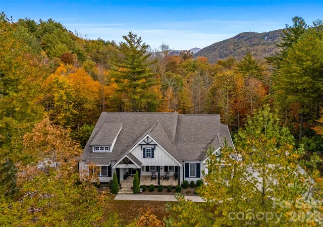 Photo 1 of Single family home for sale at 144 Morning Air Ln, Hendersonville, NC 28792 | MLS# 4439270 | Listing updated on 2026-10-30