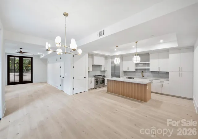Condo for sale at 409 Queens Rd #203, Charlotte, NC 28207 | MLS# 4439300