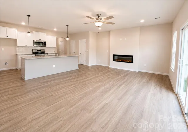 Photo 4 of Townhouse for sale at 1345 Santee St, Charlotte, NC 28208 | MLS# 4439396 | Listing updated on 2026-10-31