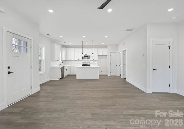 Photo 2 of Single family home for sale at 707 Hillcrest St NW, Lenoir, NC 28645 | MLS# 4439445 | Listing updated on 2026-10-30
