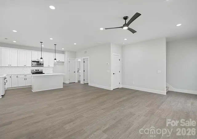 Photo 3 of Single family home for sale at 707 Hillcrest St NW, Lenoir, NC 28645 | MLS# 4439445 | Listing updated on 2026-10-30