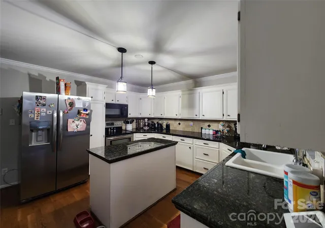 Photo 2 of Single family home for sale at 314 E 20th Street, Kannapolis, NC 28083 | MLS# 4439457 | Listing updated on 2026-10-31