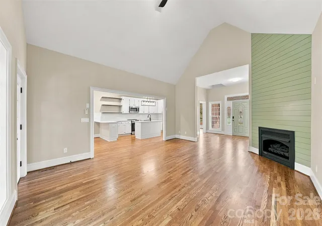 Photo 3 of Single family home for sale at 3442 Sourwood Ct, Lincolnton, NC 28092 | MLS# 4439472 | Listing updated on 2026-10-30