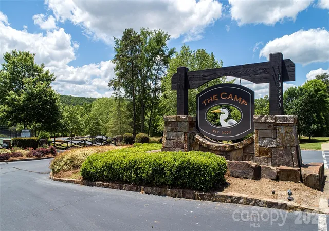 Photo 4 of Land for sale at 12525 Marsh Wren Ct, Charlotte, NC 28278 | MLS# 4439538 | Listing updated on 2026-10-31