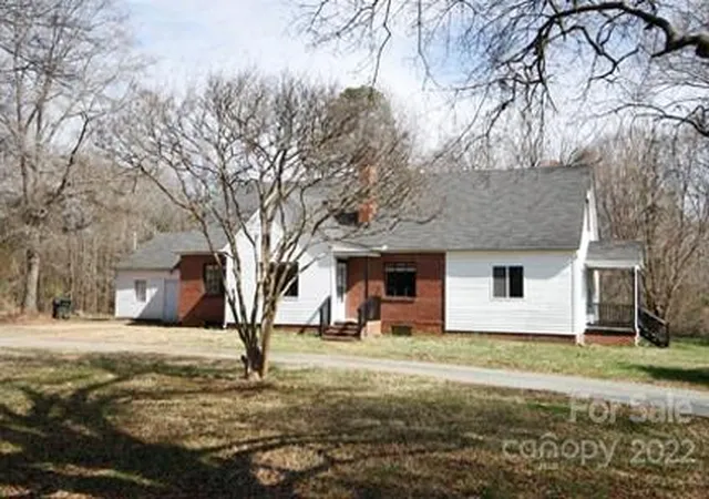 5th image of 10003 Idlewild Rd, Matthews, NC 28105 | MLS# 3574035